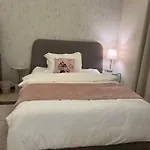 استديو مخصص لنساء فقط واسع وانيق وهادئ